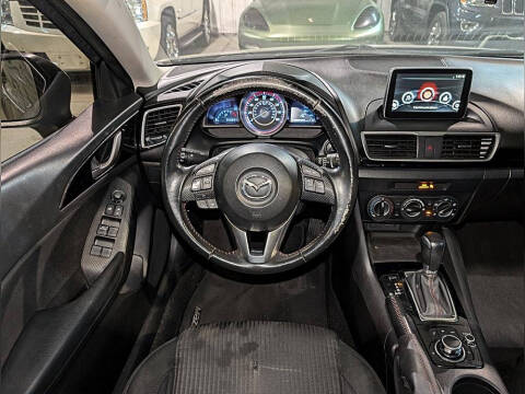 2016 Mazda MAZDA3 i Touring