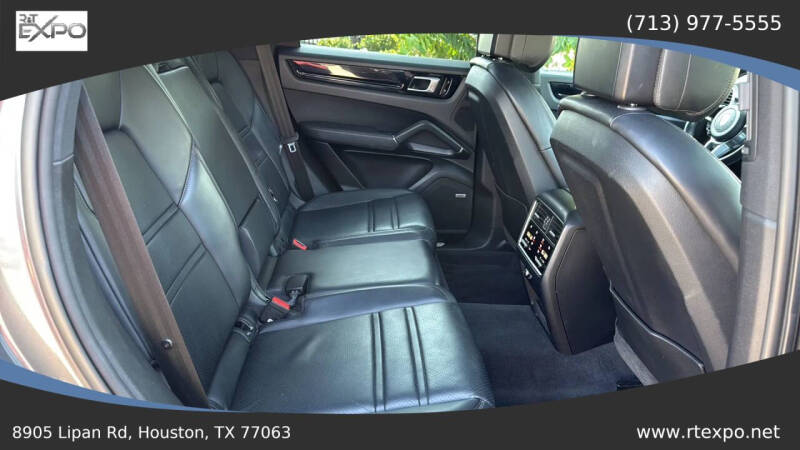 2019 Porsche Cayenne S