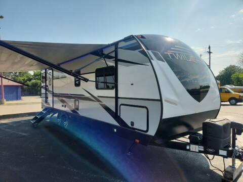 2021 Twilight 2620 for sale at Holland's Auto Sales in Harrisonville MO