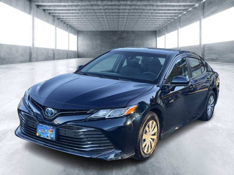 2018 Toyota Camry Hybrid LE
