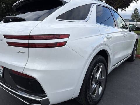 2026 Genesis GV70