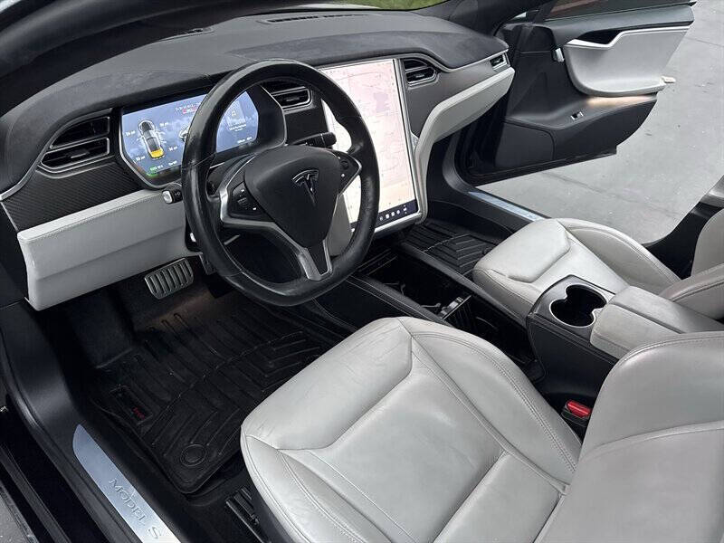 2016 Tesla Model S