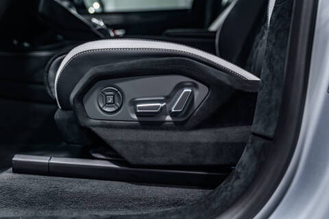 2024 Lamborghini Urus Performante