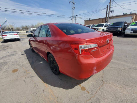 2013 Toyota Camry LE