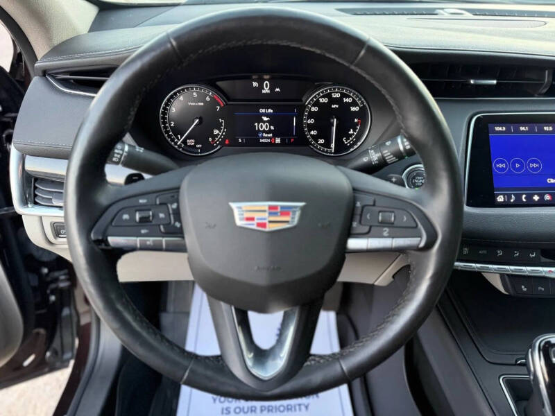 2021 Cadillac XT4 Premium Luxury