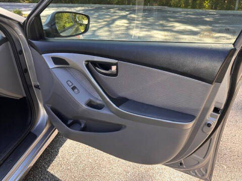 2012 Hyundai Elantra GLS