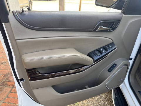 2017 GMC Yukon XL SLT
