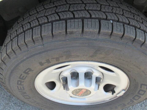 2022 GMC Savana 2500