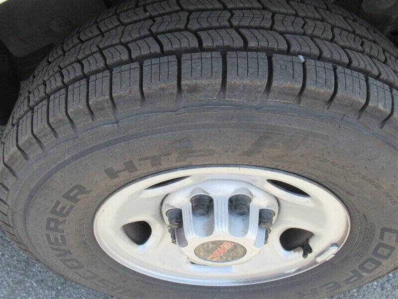 2022 GMC Savana 2500