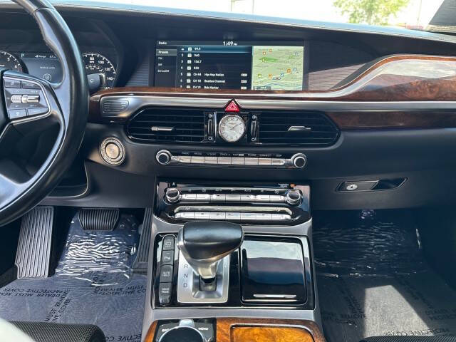 2018 Genesis G90
