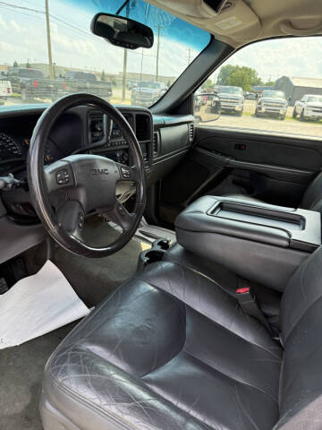 2003 GMC Sierra 2500HD SLT