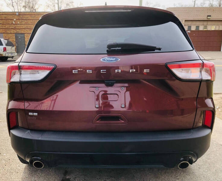 2021 Ford Escape SE