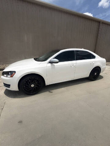 2013 Volkswagen Passat SE