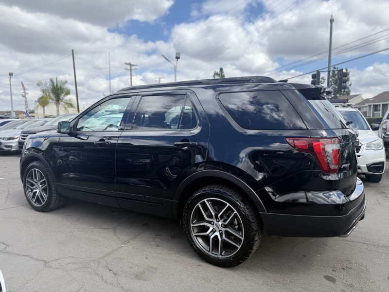 2017 Ford Explorer Sport