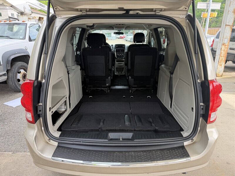 2013 Dodge Grand Caravan SE