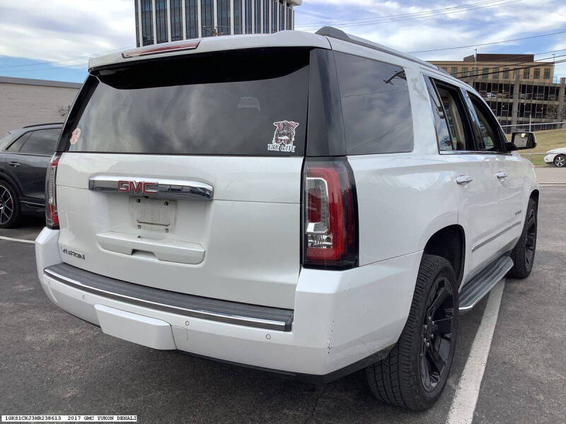 2017 GMC Yukon Denali