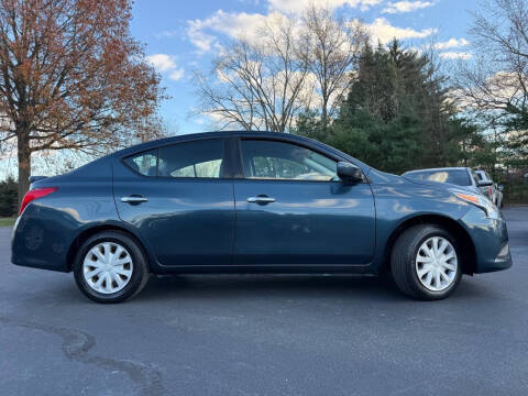 2016 Nissan Versa 1.6 SV
