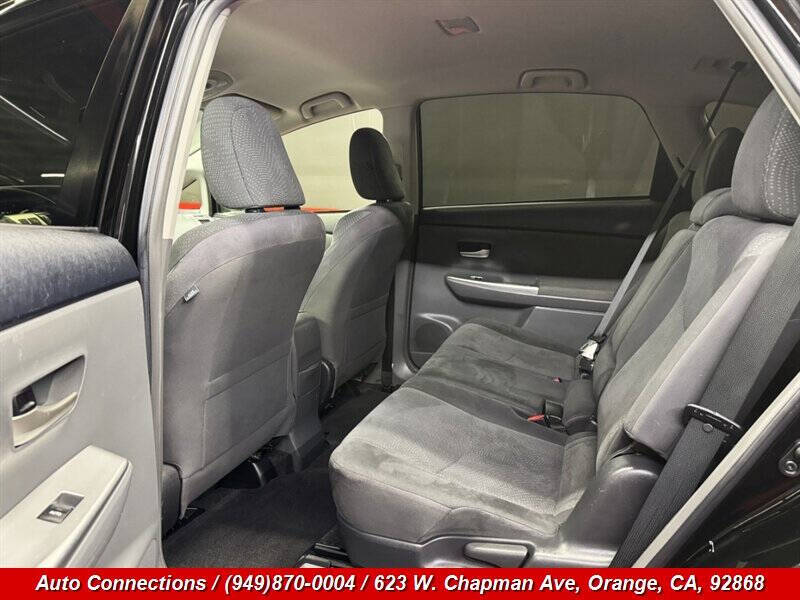 2012 Toyota Prius v Two