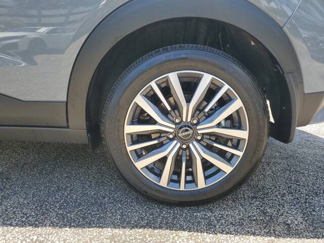 2024 Nissan Kicks SV