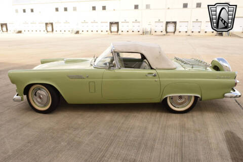 1956 Ford Thunderbird