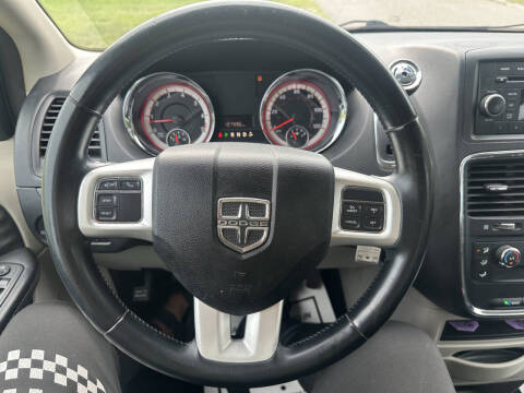 2015 Dodge Grand Caravan American Value Package