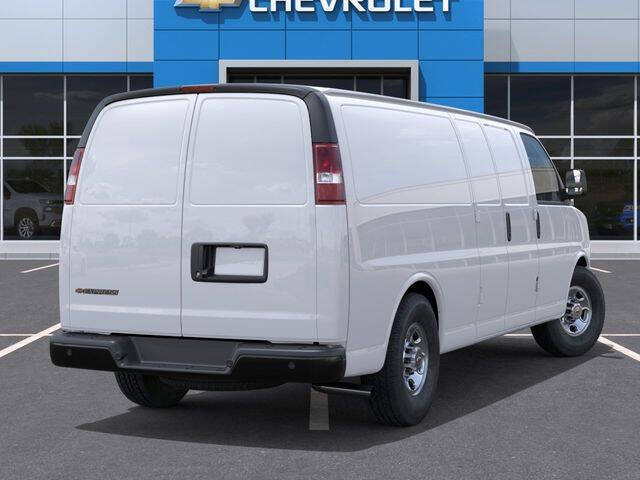 2026 Chevrolet Express 3500