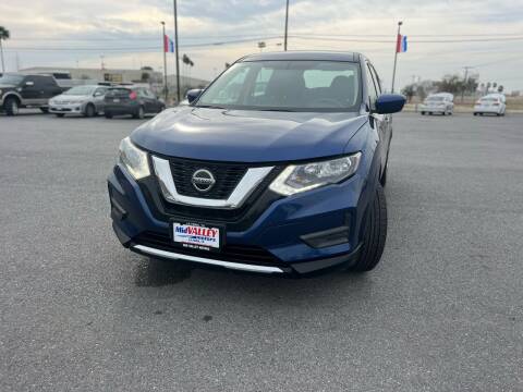 2018 Nissan Rogue for sale at Mid Valley Motors in La Feria TX