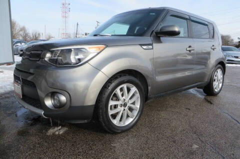 2017 Kia Soul +