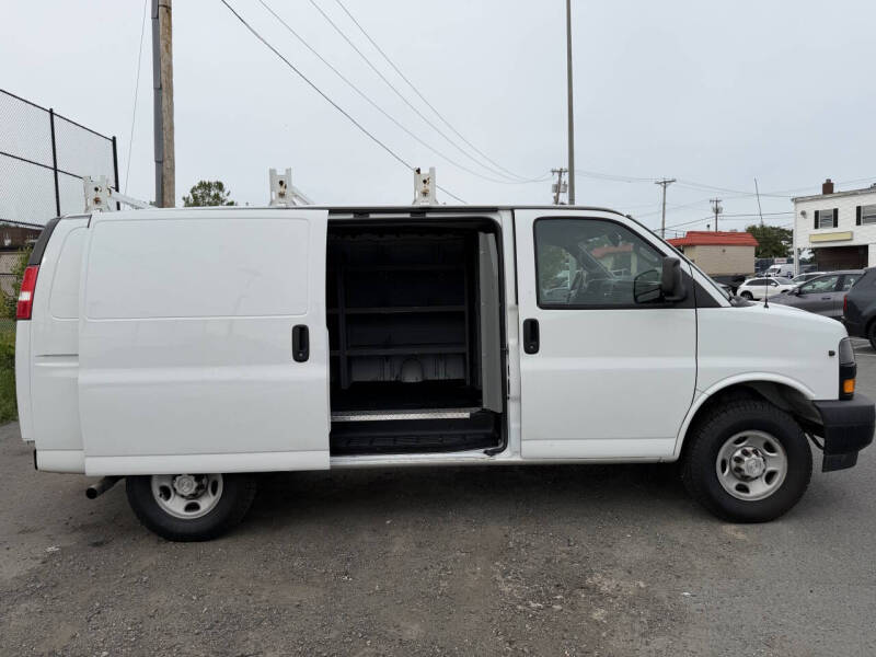 2019 Chevrolet Express 3500