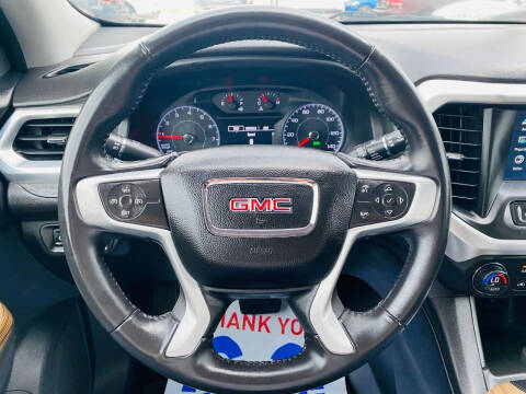 2017 GMC Acadia SLE-1