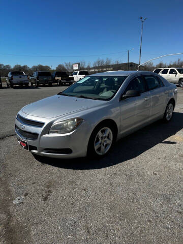2012 Chevrolet Malibu for sale at LEE AUTO SALES in McAlester OK