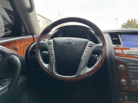 2017 Infiniti QX80
