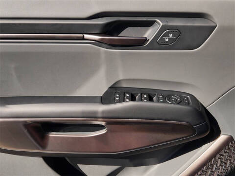 2026 Kia EV9 Light Long Range