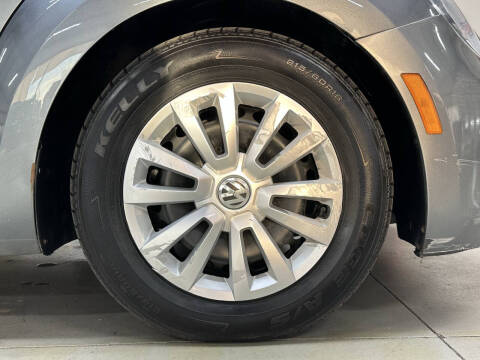 2012 Volkswagen Beetle 2.5L PZEV