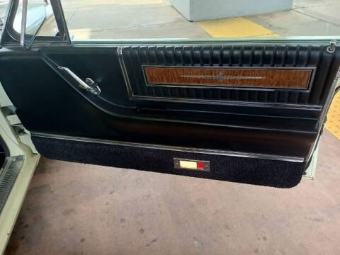 1966 Ford Thunderbird