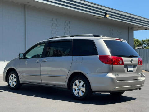 2006 Toyota Sienna
