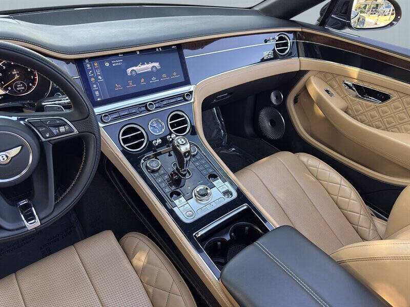 2020 Bentley Continental 29