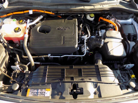 2020 Ford Escape Hybrid Titanium