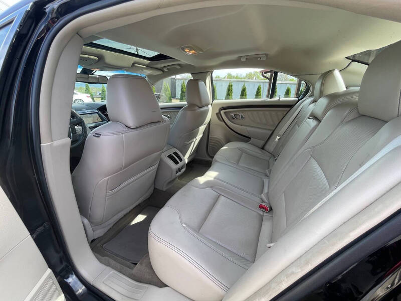 2012 Ford Taurus Limited