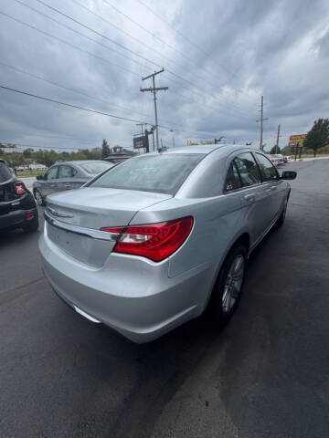 2012 Chrysler 200 Touring