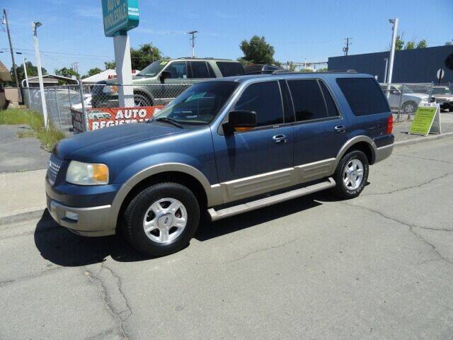 2004 Ford Expedition for sale at Gridley Auto Wholesale in Gridley CA