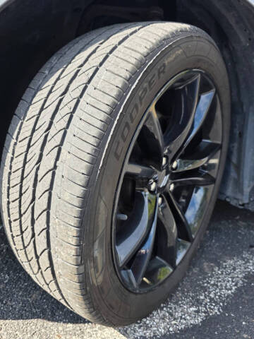 2018 Dodge Challenger SXT Plus