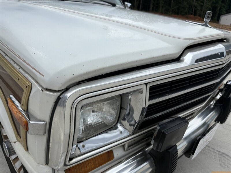 1988 Jeep Grand Wagoneer