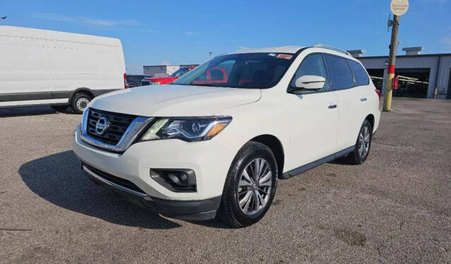 2020 Nissan Pathfinder for sale at Sonydam Auto Sales Orlando in Orlando, FL