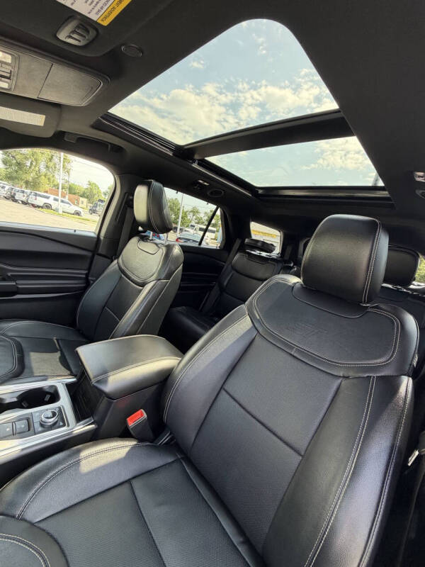 2020 Ford Explorer ST