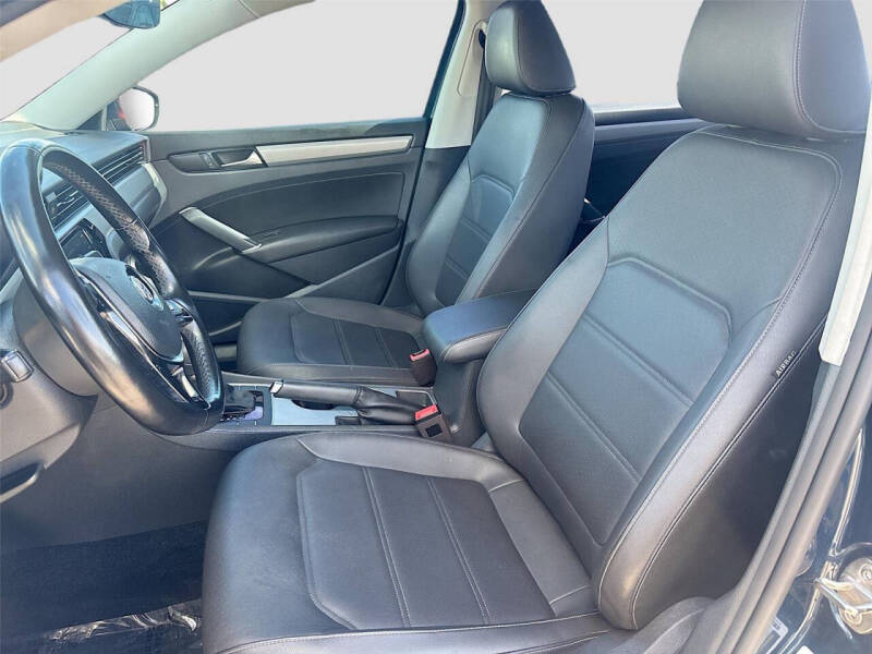 2020 Volkswagen Passat SE