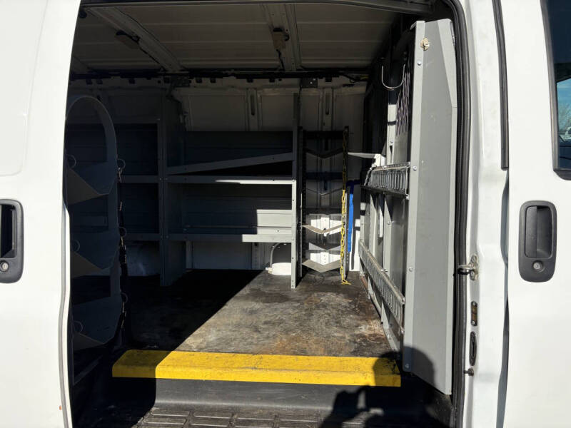 2020 Chevrolet Express 2500