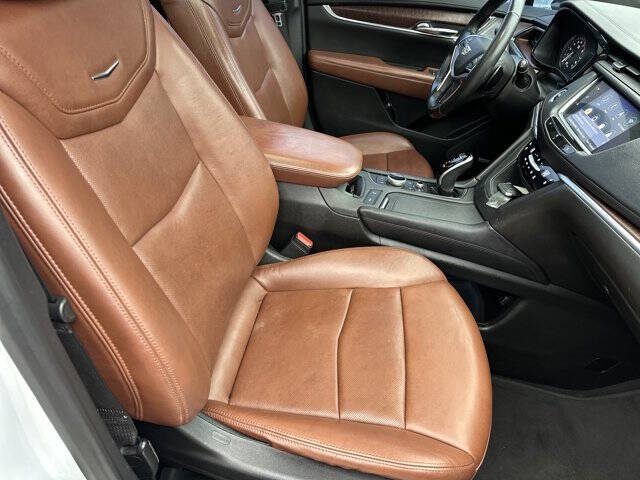 2020 Cadillac XT5 Premium Luxury