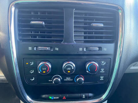 2018 Dodge Grand Caravan SE