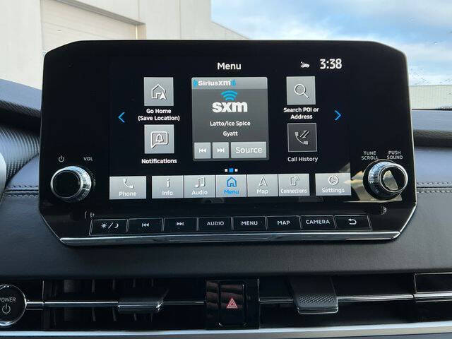 2025 Mitsubishi Outlander PHEV SEL